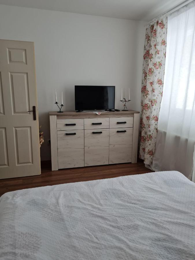 Dddd Apartament Cavnic Extérieur photo